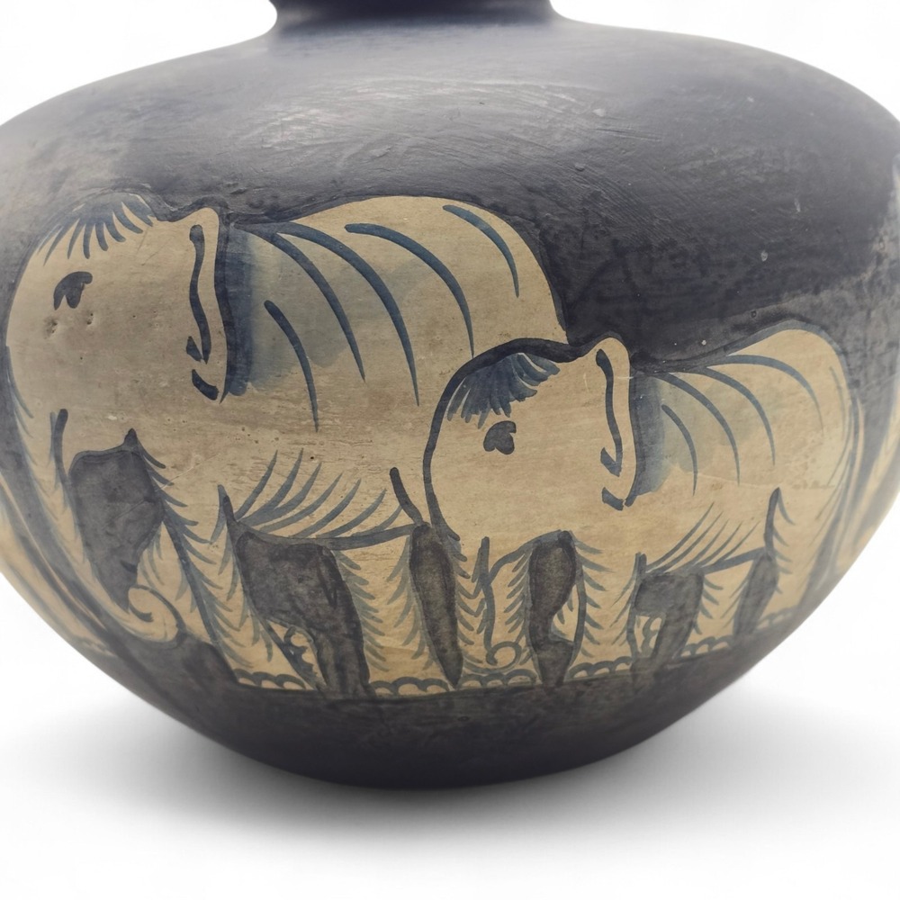 Vintage Studio Pottery Vase Elephant Motif Matte Black Southwest Style - Picture 9 of 12